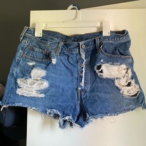 Levi Distressed 501 Shorts